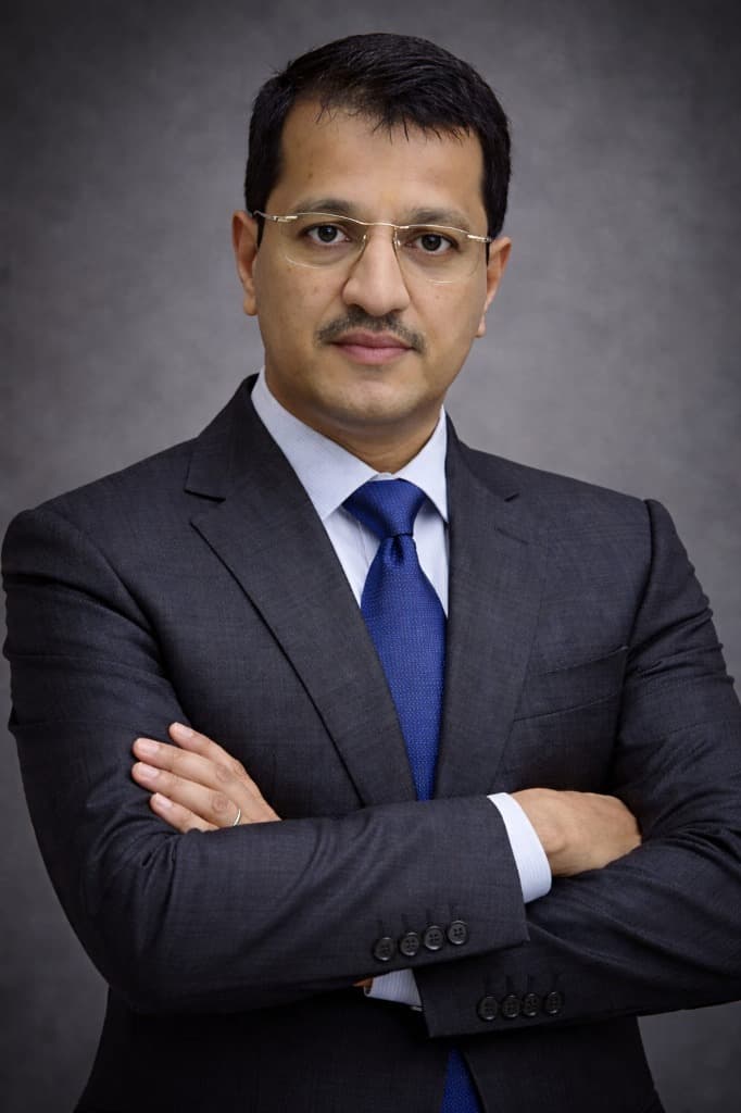 Shri Girish G. Bakale